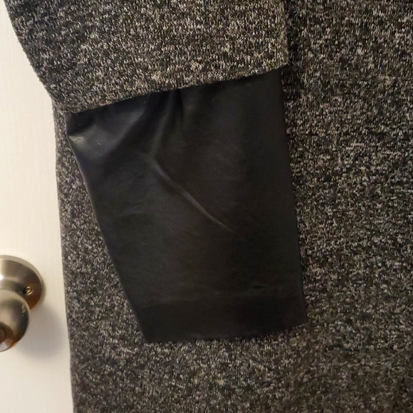 Fall Jacket with Faux Leather Sleeves - Picture 3 of 4